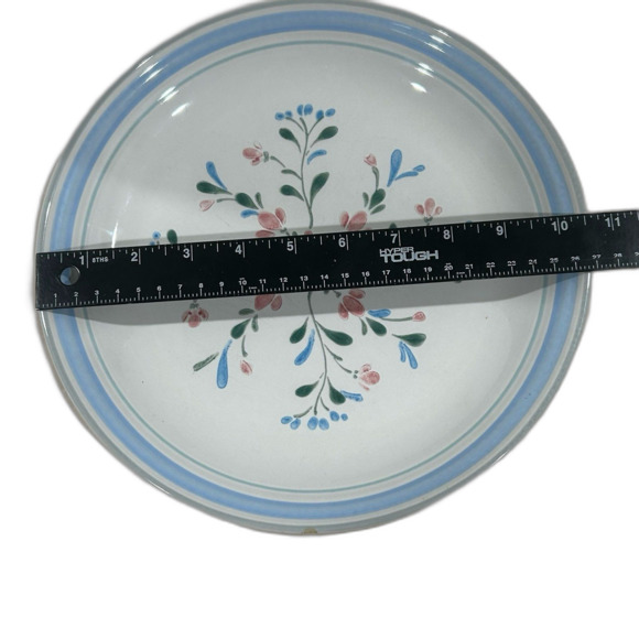 Fascino Stoneware by Yamaha Hand Decorated Stoneware Dinner Plates. Discontinued - Picture 6 of 9